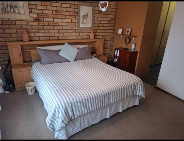 3 BEDROOM SECTIONAL TITLE FOR SALE IN NOORDHEUWEL